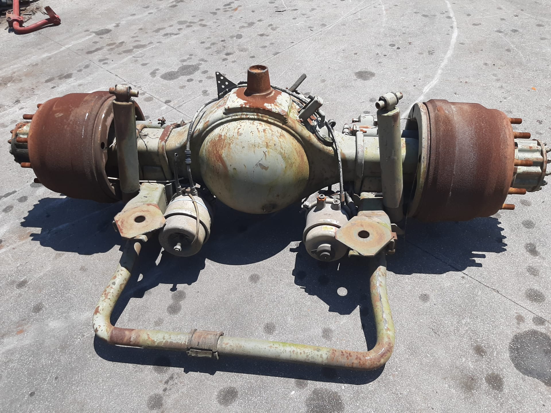 EIXO COMPLETO VOLVO FH12 DIFERENCIAL EV90 1671127 RATIO 3.10-1