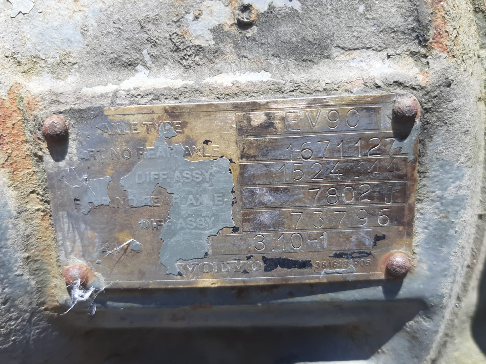 EIXO COMPLETO VOLVO FH12 DIFERENCIAL EV90 1671127 RATIO 3.10-1