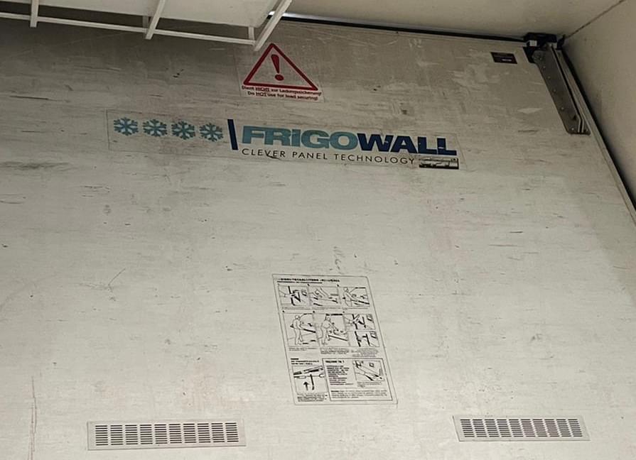 DIVISÓRIA PARA CAIXA ISOTÉRMICA COM SUPORTE DESLIZANTE (2,50 X 2,50)