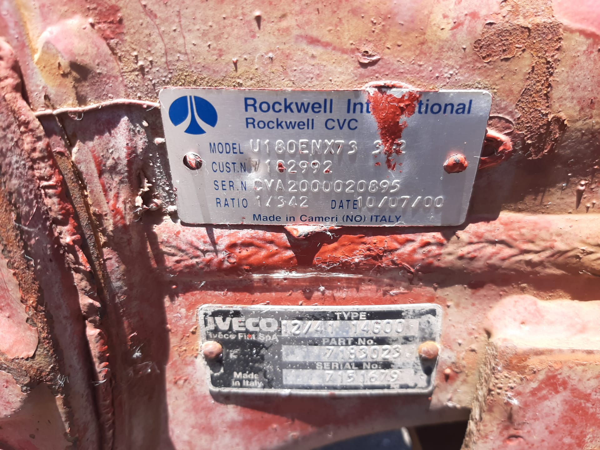 EIXO COMPLETO IVECO EUROTECH DIFERENCIAL 180E CVC2000033253 RATIO 1/342