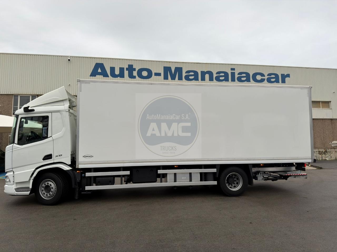 DAF XD 370 FA EURO6 4X2 CAIXA FECHADA 07/2023 (SÓ 61.000KM)