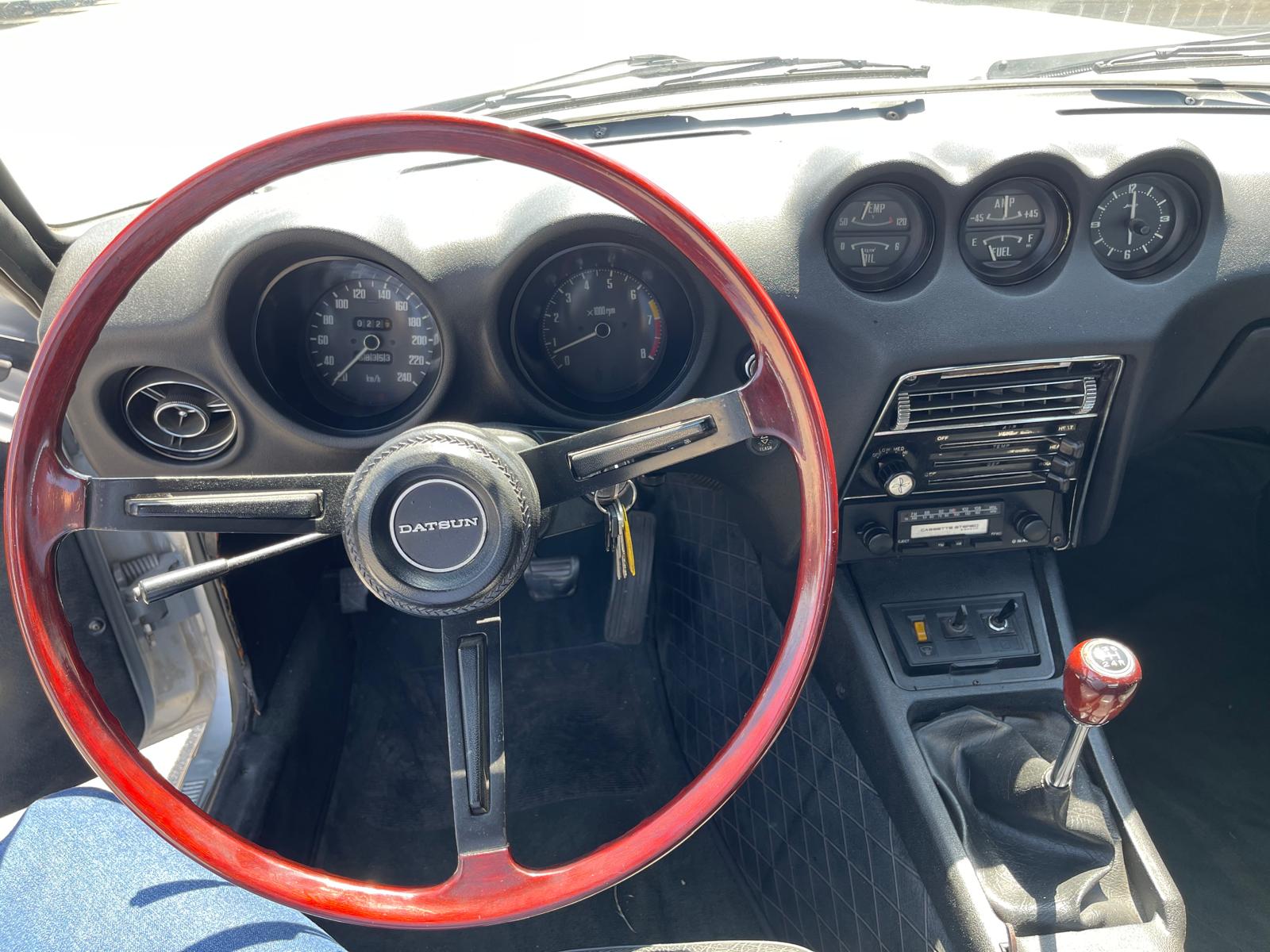 DATSUN 240Z 1974 NACIONAL BOM ESTADO DE CONSERVAÇÃO