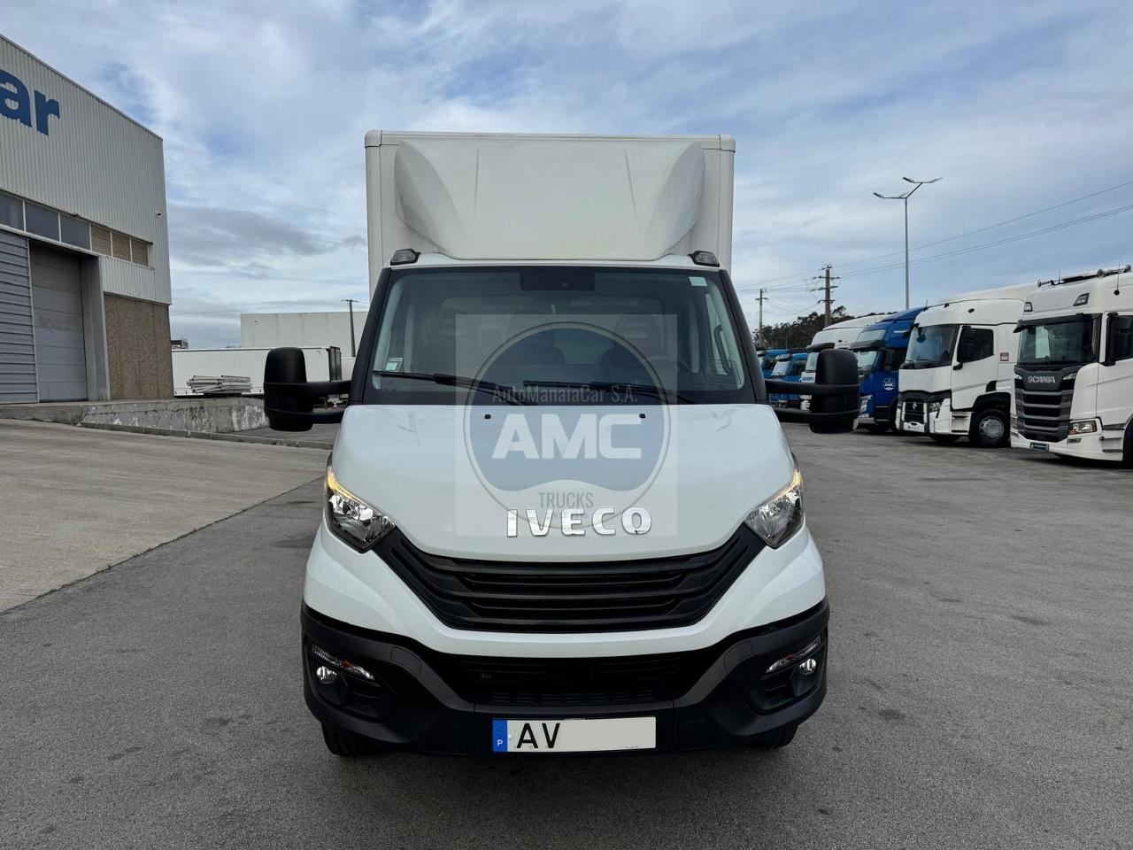 IVECO DAILY 72-180 3LUGARES NACIONAL 2023 80.000KM