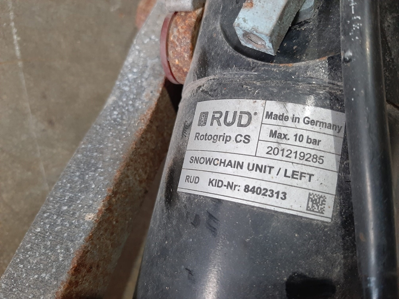 LIMPA NEVES COM SISTEMA PNEUMÁTICO MOVIDO A AR (FABRICO ALEMÃO)