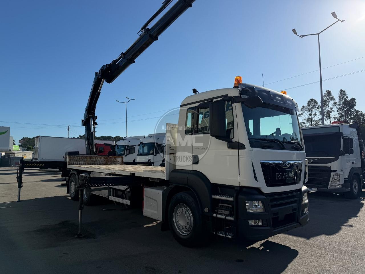 MAN TGS 26.420 EURO6 6X2 RETARDER ADR 2017 C/ GRUA HIAB X-HIDUO 258 E-7