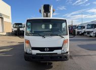 NISSAN CABSTAR 35.13 COM CESTO ELEVATÓRIO PALFINGER P260 B  26MT
