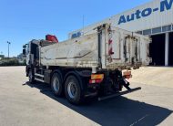 RENAULT C380 EURO6 6X4 BI-BASCULANTE COM GRUA 3 LUGARES 2015