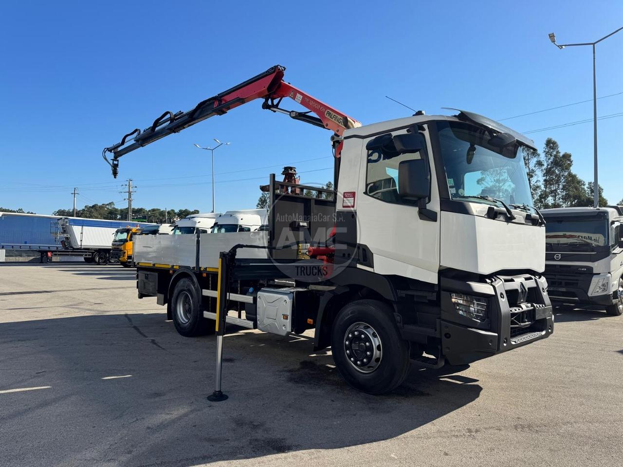 RENAULT C380 EURO6 4X2 2015 COM GRUA PALFINGER PK 12002 EH