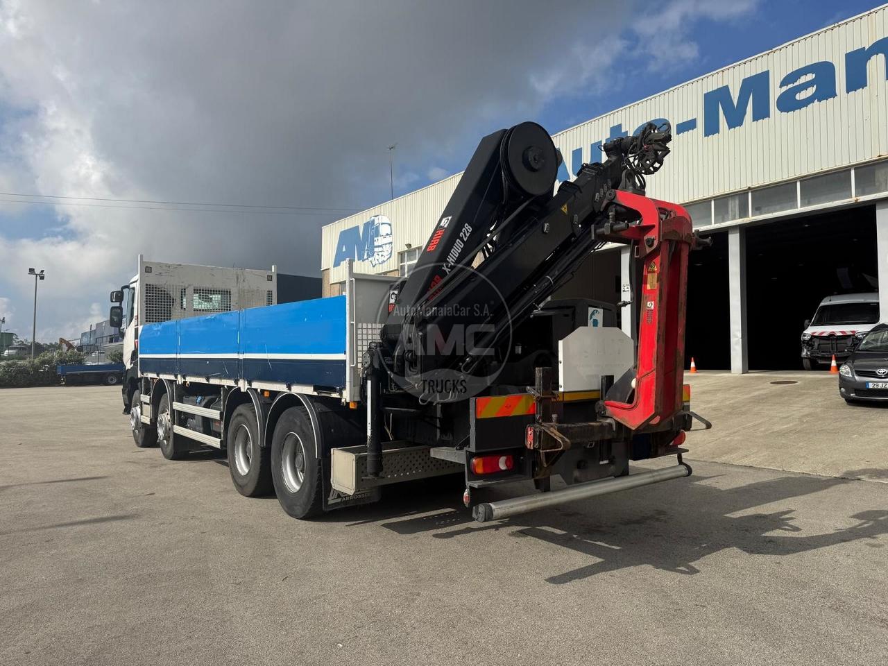 RENAULT C430 EURO6 8X4 2018 GRUA HIAB X-HIDUO 228 ES-5