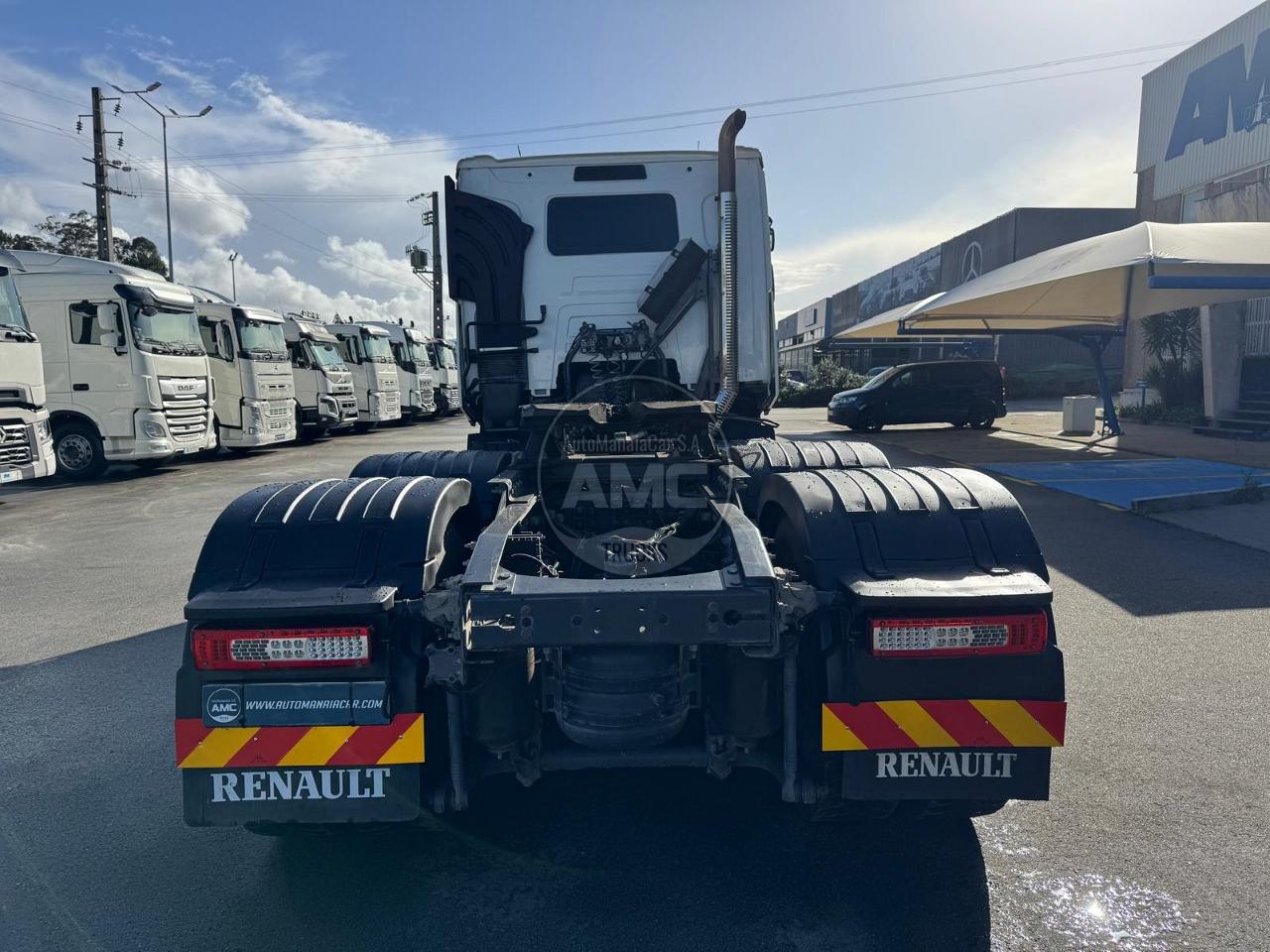 TRATOR RENAULT C520 EURO6 6X4 CAB. BAIXA RETARDER KIT HIDRÁULICO REDUÇÃO AOS CUBOS PBMC: 70000 KGS