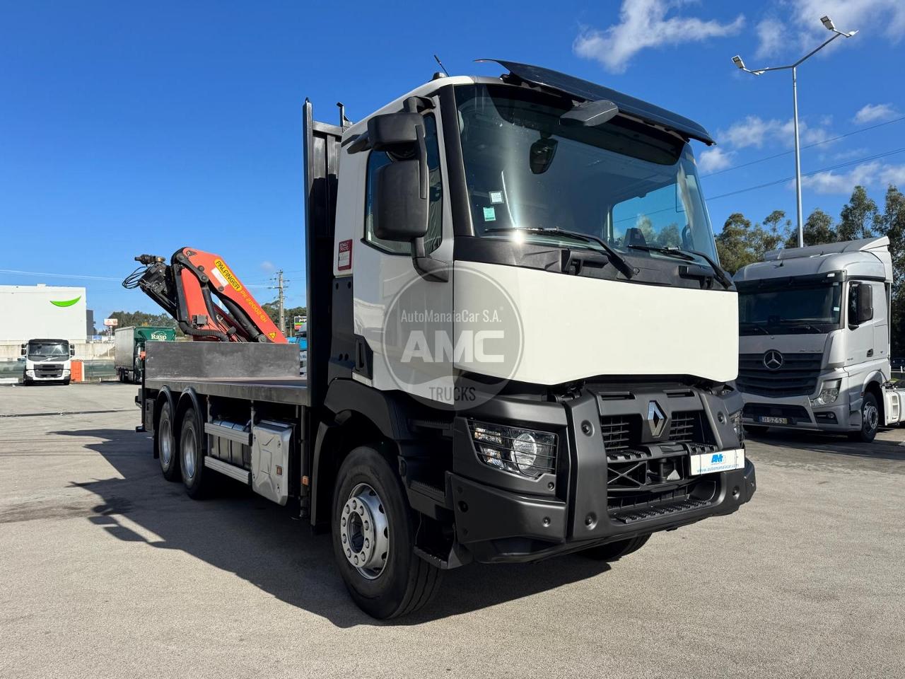 RENAULT C460 EURO6 6X4 07/2016 C/GRUA PALFINGER PK 22002EH RETARDER E REDUÇÃO AOS CUBOS