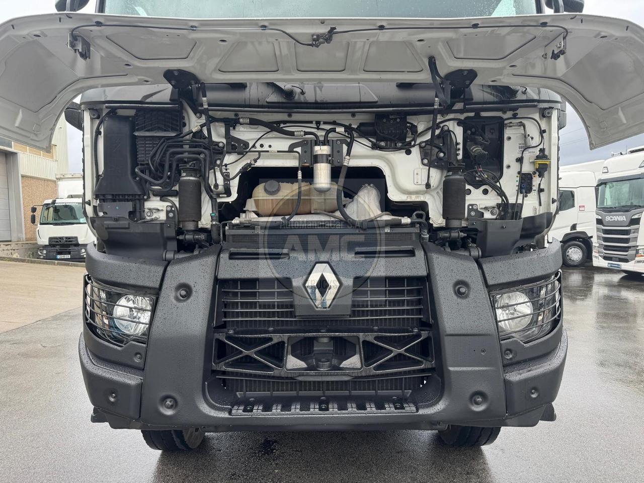 RENAULT C460 E6 8X4 ÚLTIMO EIXO DIRECCIONAL E ELEVAR | 210.000km I HISTÓRICO MANUTENÇÃO NA MARCA