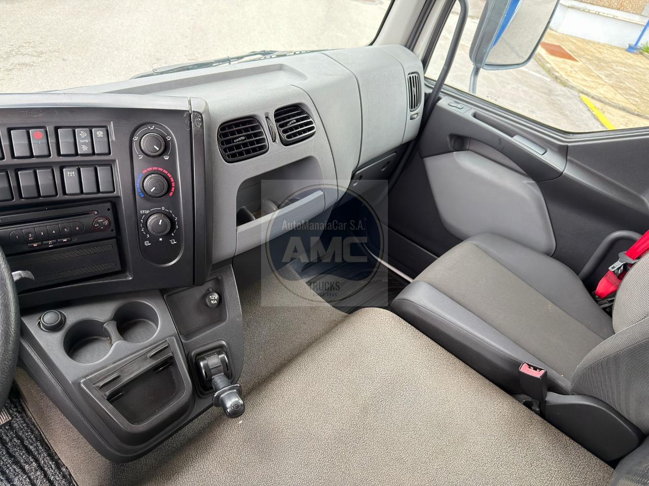 RENAULT D12 210 EURO6 4X2 2014 278.000 KM