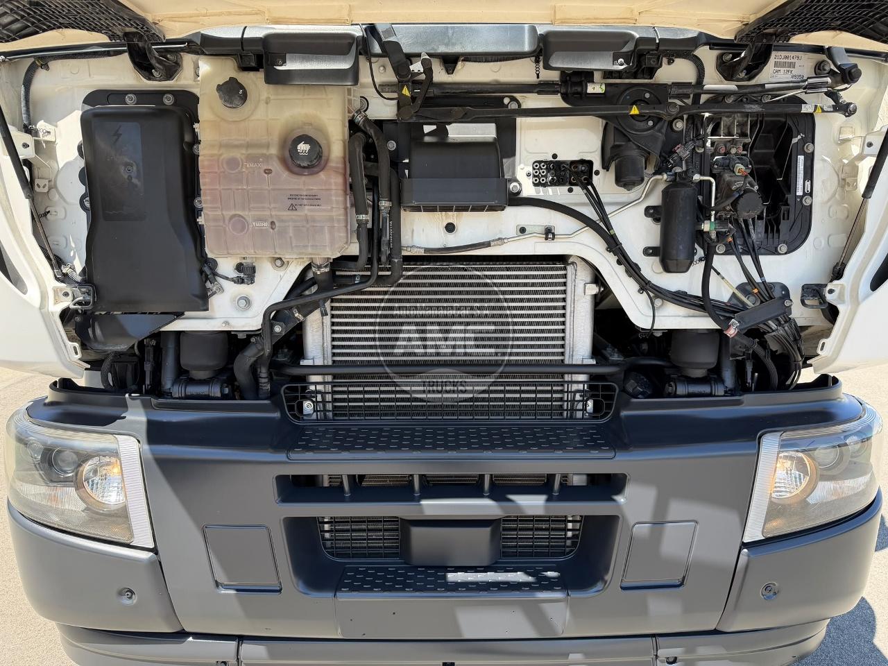 RENAULT C19 380 E6 4X2 CHASSI  ANO 2020
