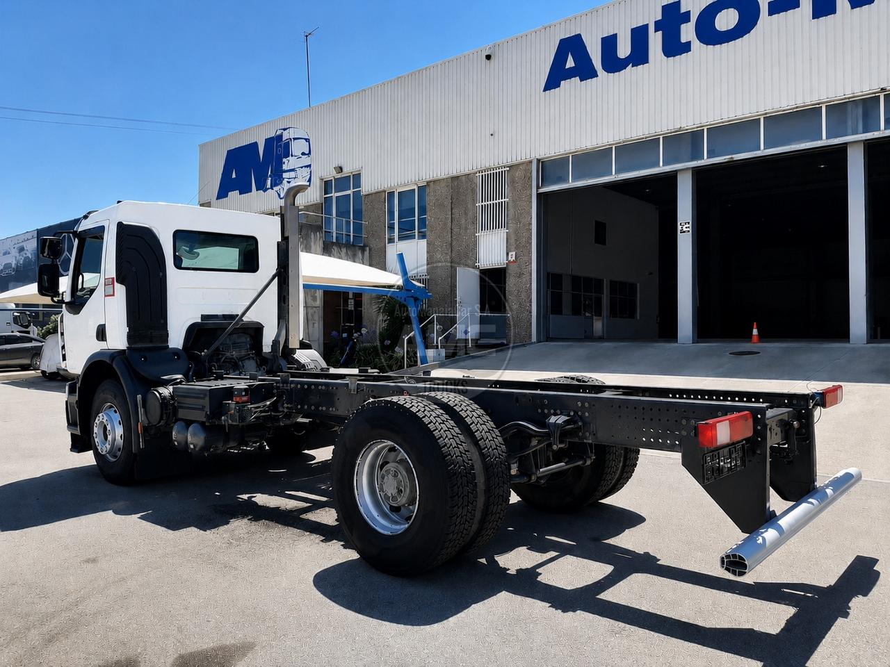 RENAULT C19 380 E6 4X2 CHASSI  ANO 2020