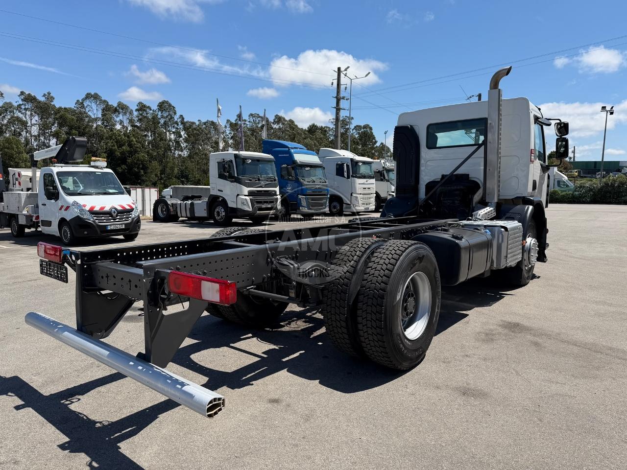 RENAULT C19 380 E6 4X2 CHASSI  ANO 2020