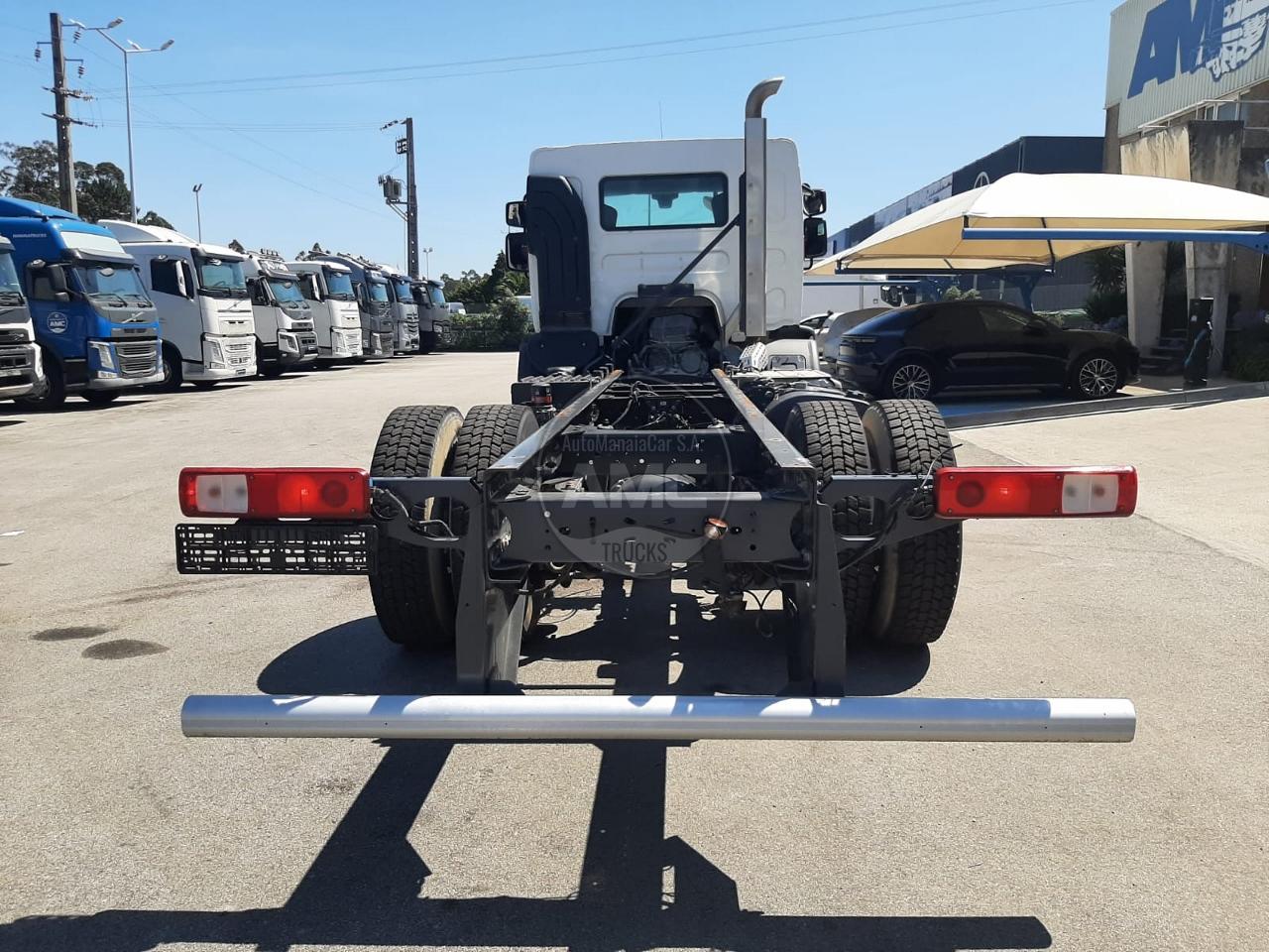 RENAULT C19 380 E6 4X2 CHASSI  ANO 2020