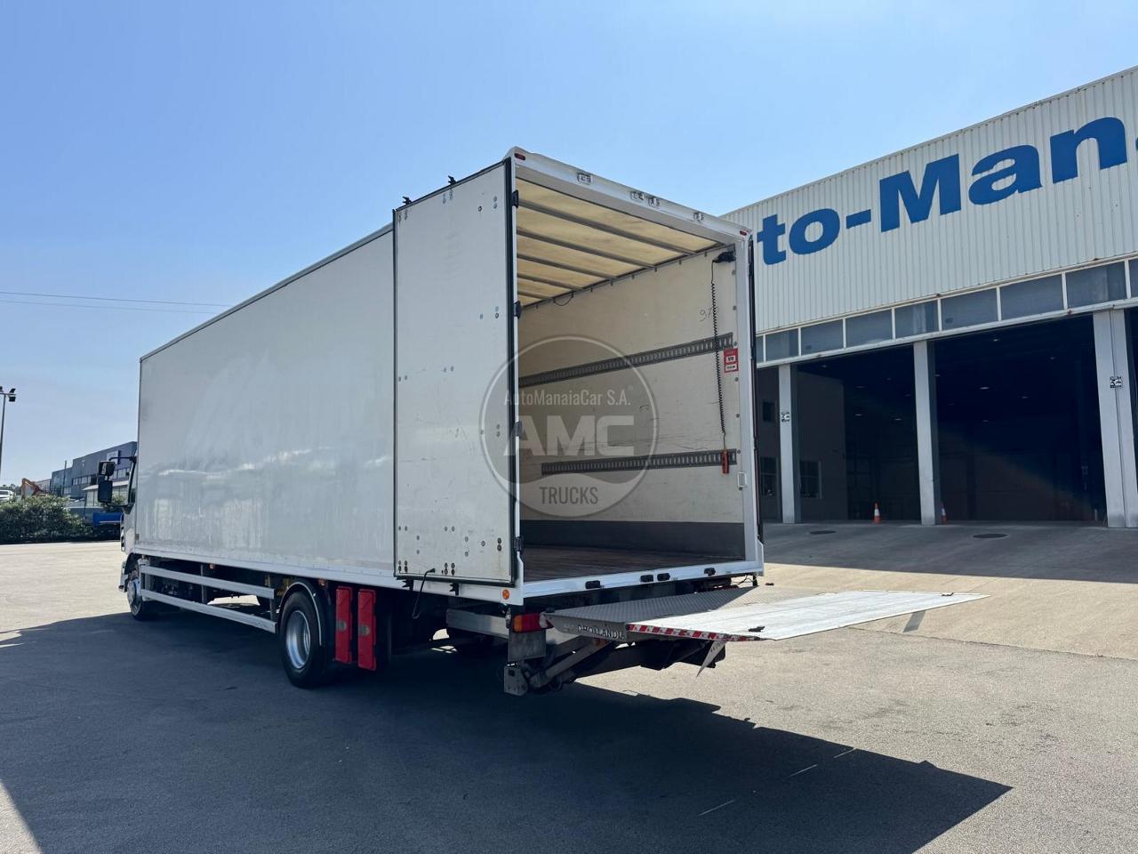 RENAULT D16 250 4X2 2021 332.000KM CAIXA FECHADA 8.90 X 2.47 X 2.75