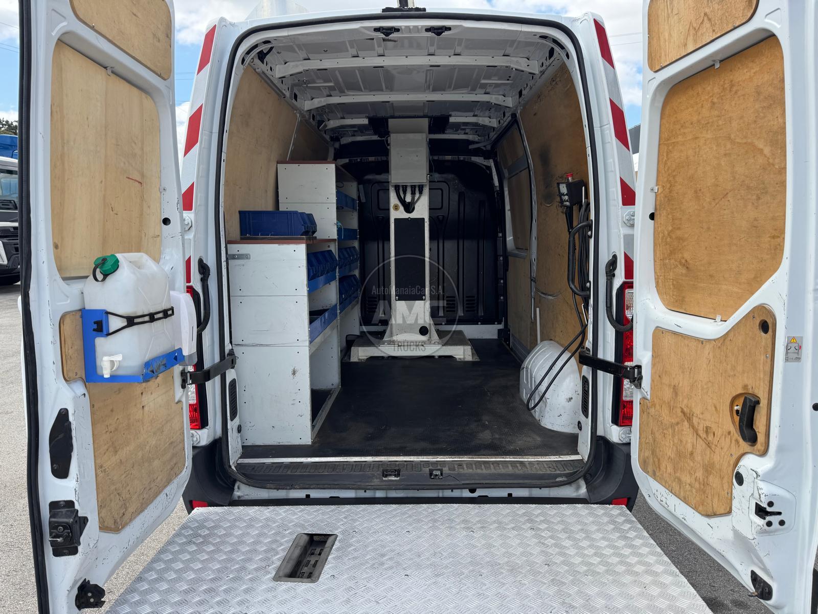 RENAULT MASTER 2.3DCi 145cv Euro6 2020 C/CESTO ELEVATÓRIO KLUBB K32