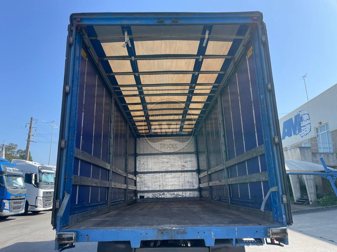 RENAULT MIDLUM 270 DCI 4X2 CORTINAS 7.40 X 2.47 X 2.60 NACIONAL