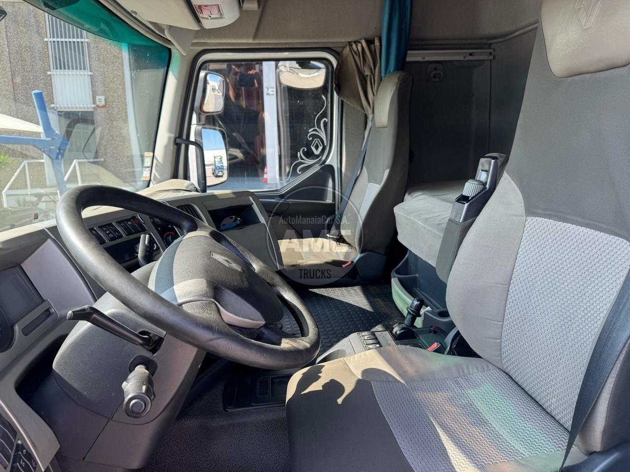 TRATOR RENAULT PREMIUM 460 EURO5 4X2 RETARDER NACIONAL