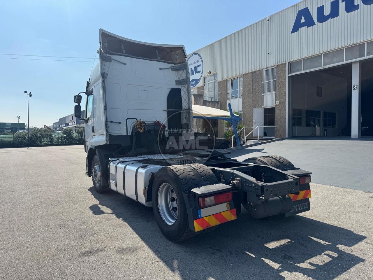 TRATOR RENAULT PREMIUM 460 EURO5 4X2 RETARDER NACIONAL