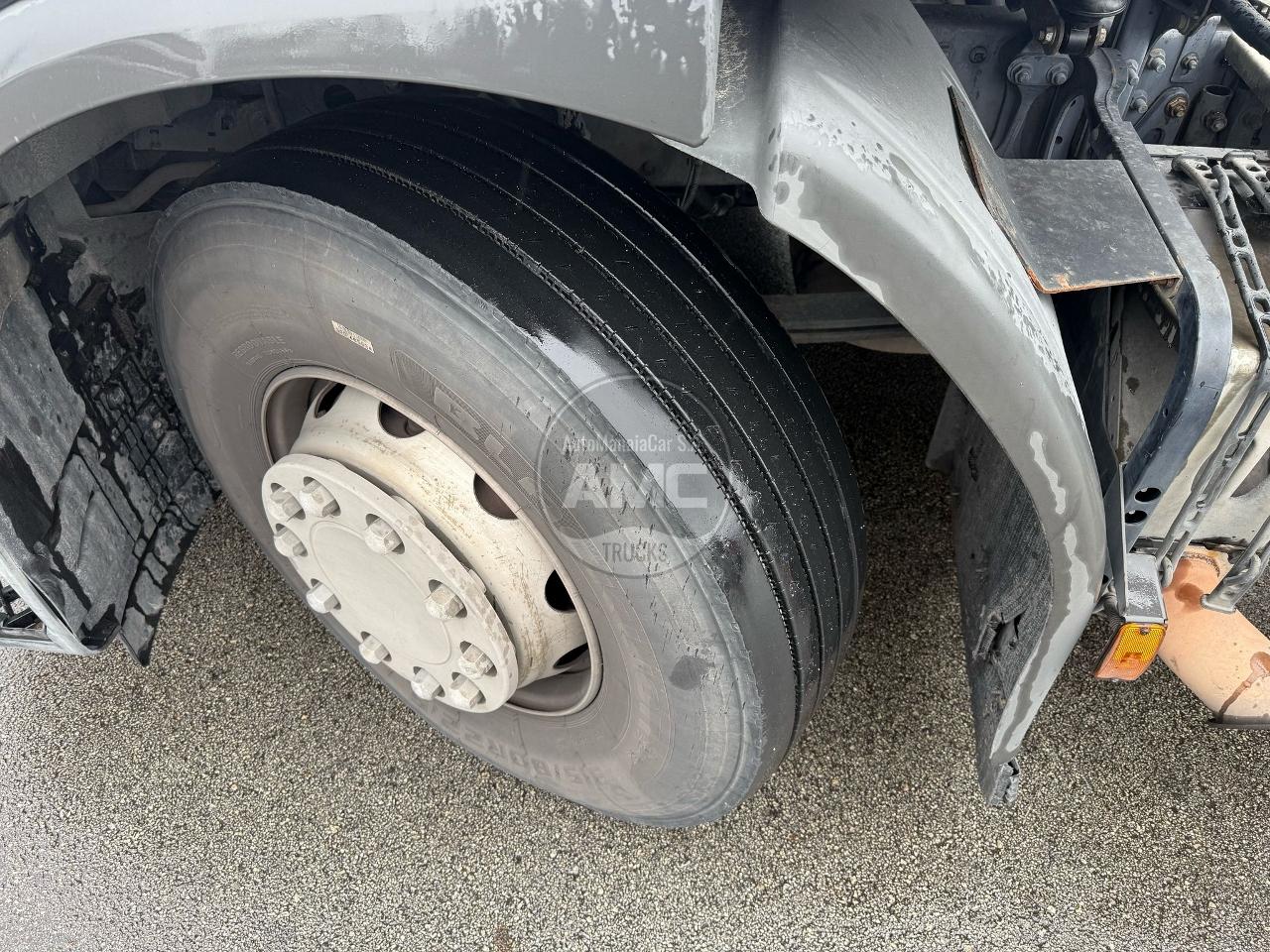 RENAULT PREMIUM 460 DXI EURO5 4X2 RETARDER