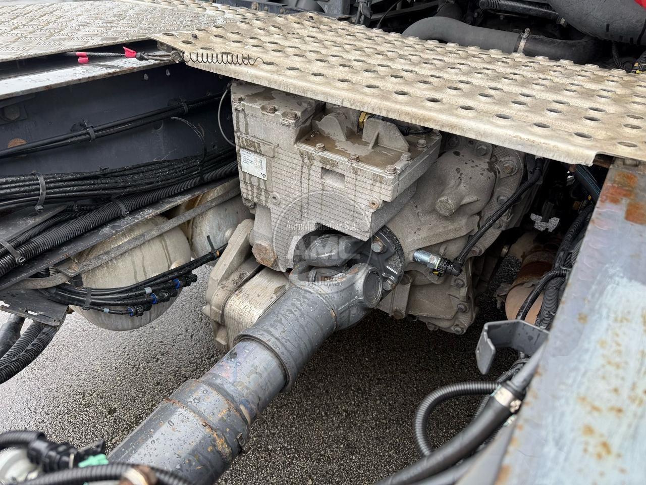 RENAULT PREMIUM 460 DXI EURO5 4X2 RETARDER