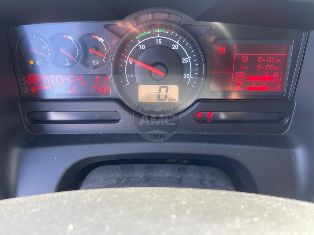 RENAULT D19 280 EURO6 4X2 CORTINAS E TETO DESLIZANTES 8.85 X 2.47 X 2.80