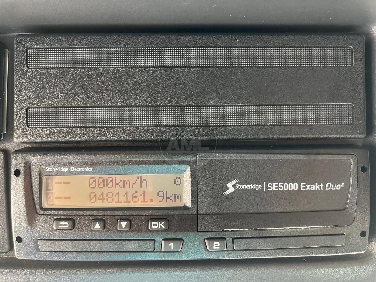 RENAULT D19 280 EURO6 4X2 CORTINAS E TETO DESLIZANTES 8.85 X 2.47 X 2.80