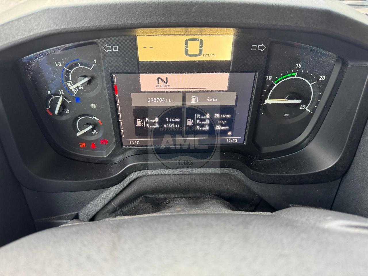 RENAULT T380 CABINE BAIXA EURO6 6X2 CAIXA CORTINAS 8.45 X 2.45 X 2.65 298.000KM