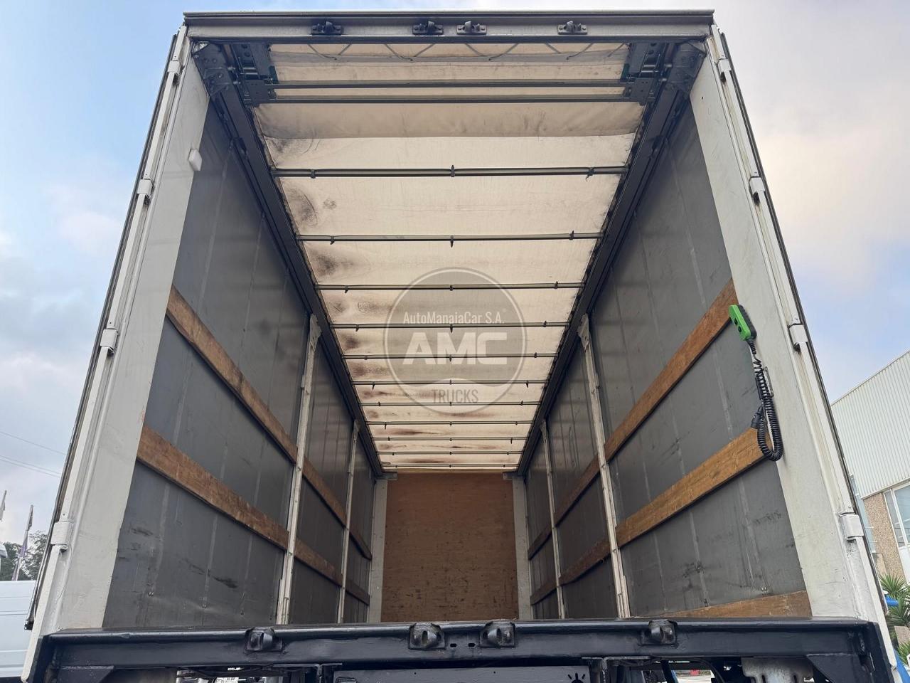RENAULT T380 DTI 11 EURO6 4X2 CX CORTINAS 8.60 X 2.48 X 2.60