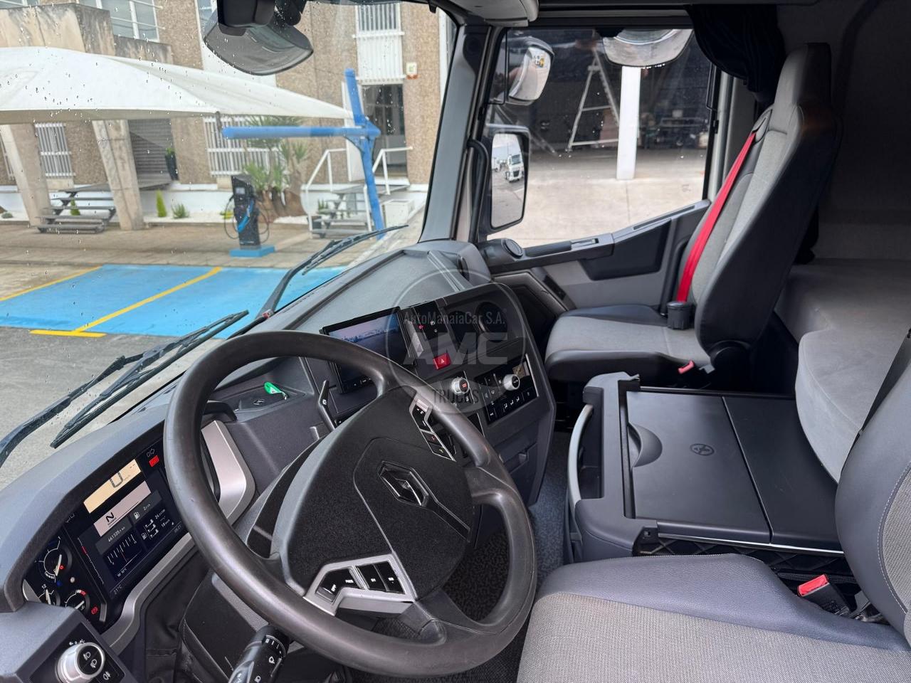 RENAULT T380 DTI 11 EURO6 4X2 CX CORTINAS 8.60 X 2.48 X 2.60