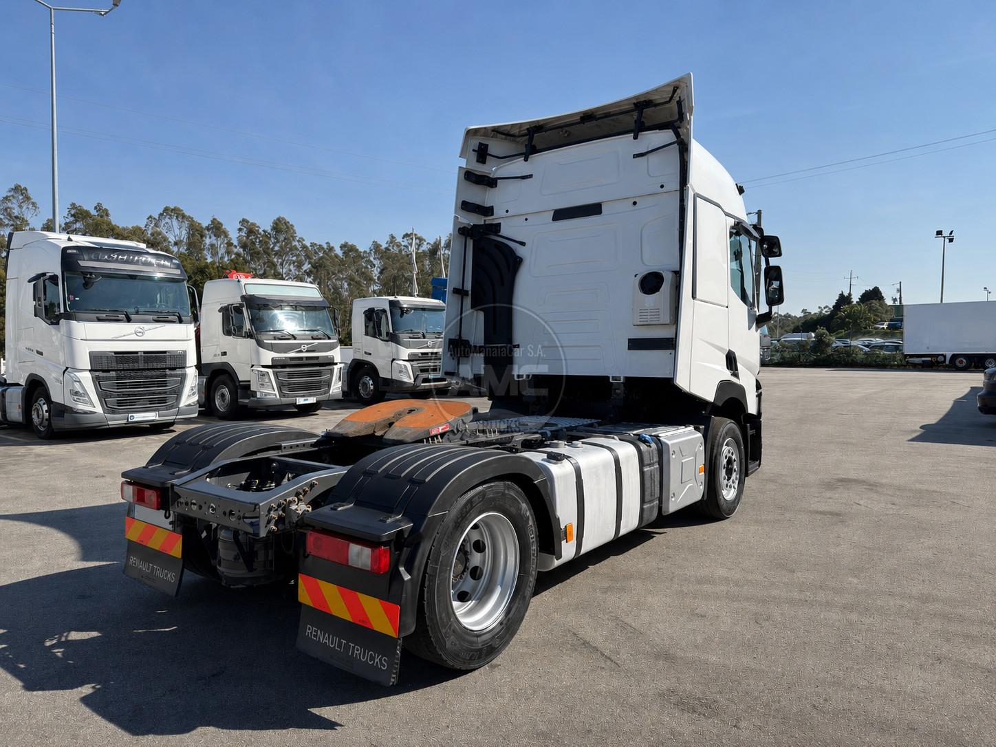 TRATOR RENAULT T440 EURO6 COM MOTOR 13L 50TON