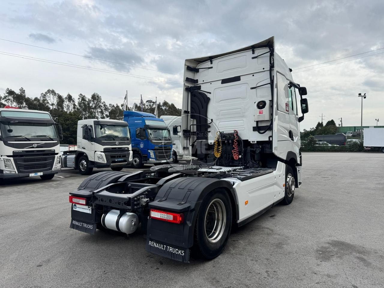 TRATOR RENAULT T520 HIGH CAB EURO6 4X2 2020 RETARDER