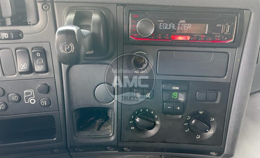 SCANIA P270 EURO5 4X2 CORTINAS 19TON MANUAL