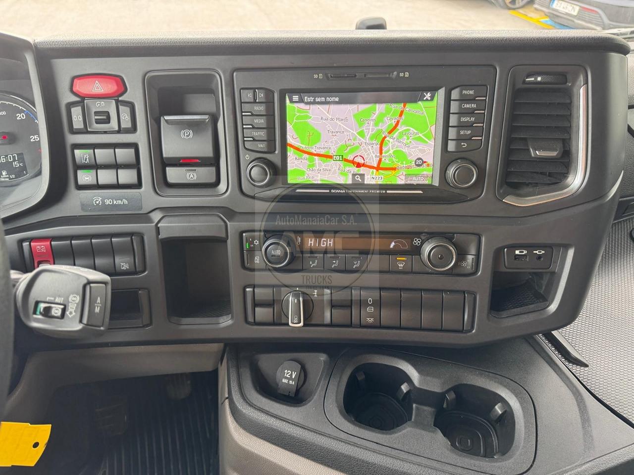 SCANIA P280 EURO6 4X2 (NOVO MODELO) 2020 MED. CAIXA 8.95 X 2.47 X 2.70