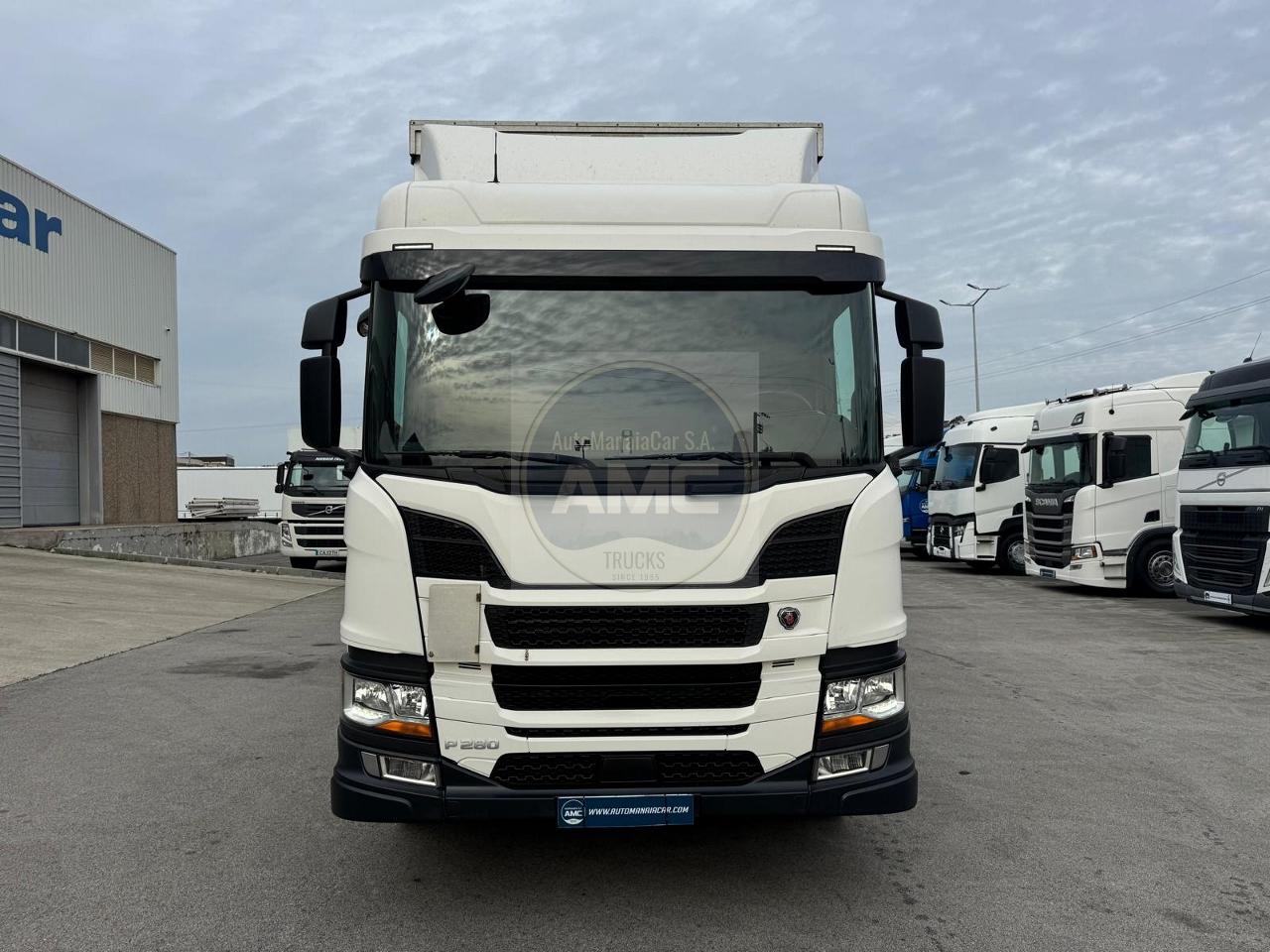 SCANIA P280 EURO6 4X2 (NOVO MODELO) 2020 MED. CAIXA 8.95 X 2.47 X 2.70