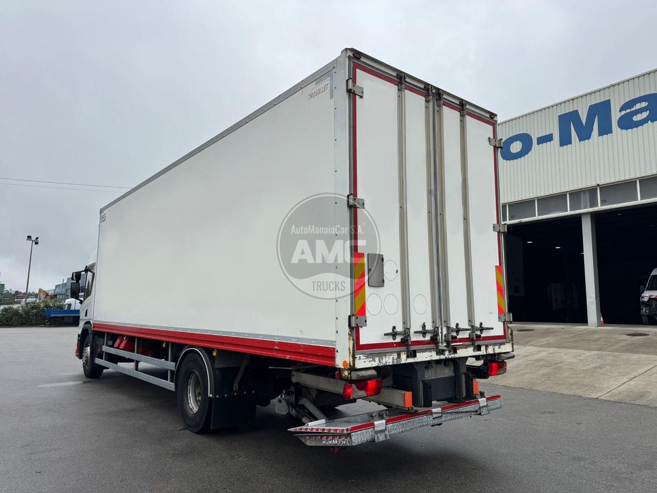 SCANIA P280 EURO6 4×2 CAIXA FECHADA 8.95 X 2.47 X 2.75
