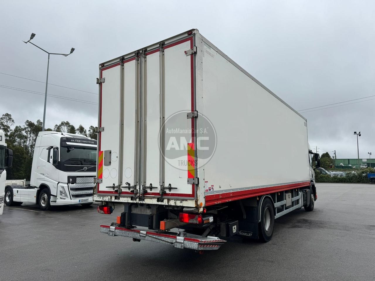 SCANIA P280 EURO6 4×2 CAIXA FECHADA 8.95 X 2.47 X 2.75