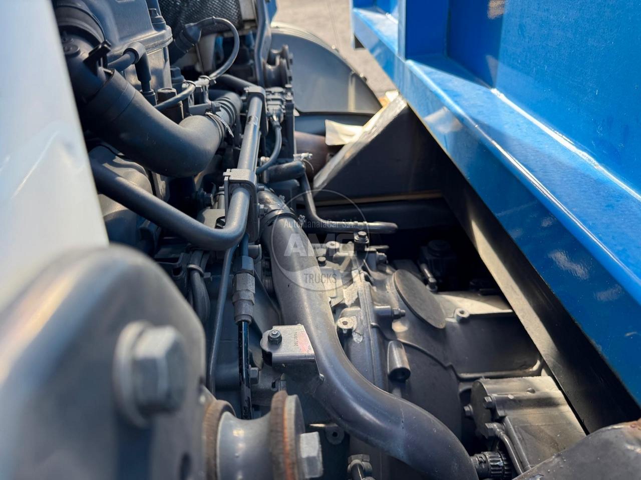 SCANIA P410 6X4 EURO6 COM GRUA HIAB KM 414 FT-S RETARDER REDUÇÃO