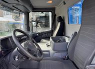 SCANIA P410 6X4 EURO6 COM GRUA HIAB KM 414 FT-S RETARDER REDUÇÃO