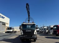 SCANIA P410 6X4 EURO6 COM GRUA HIAB KM 414 FT-S RETARDER REDUÇÃO