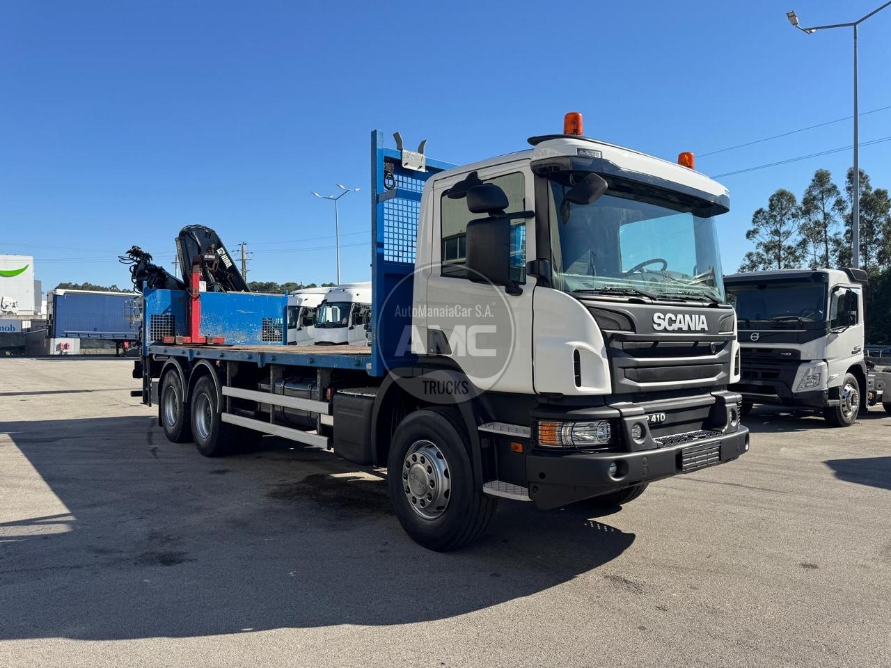 SCANIA P410 6X4 EURO6 COM GRUA HIAB KM 414 FT-S RETARDER REDUÇÃO