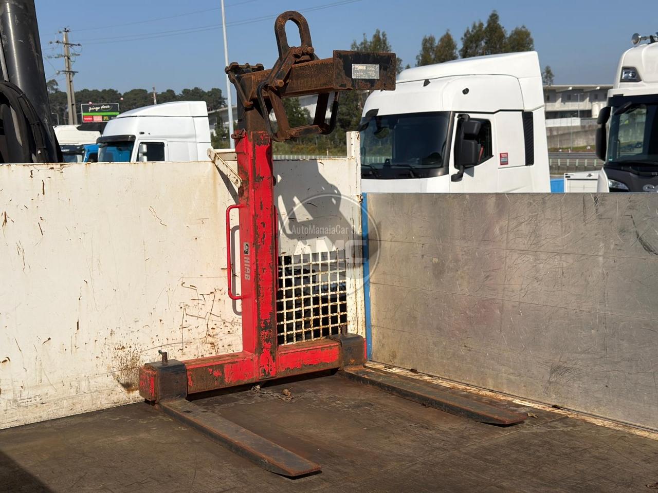 SCANIA P410 e6 8X2 ESTRADO + GRUA RETARDER 265.000KM