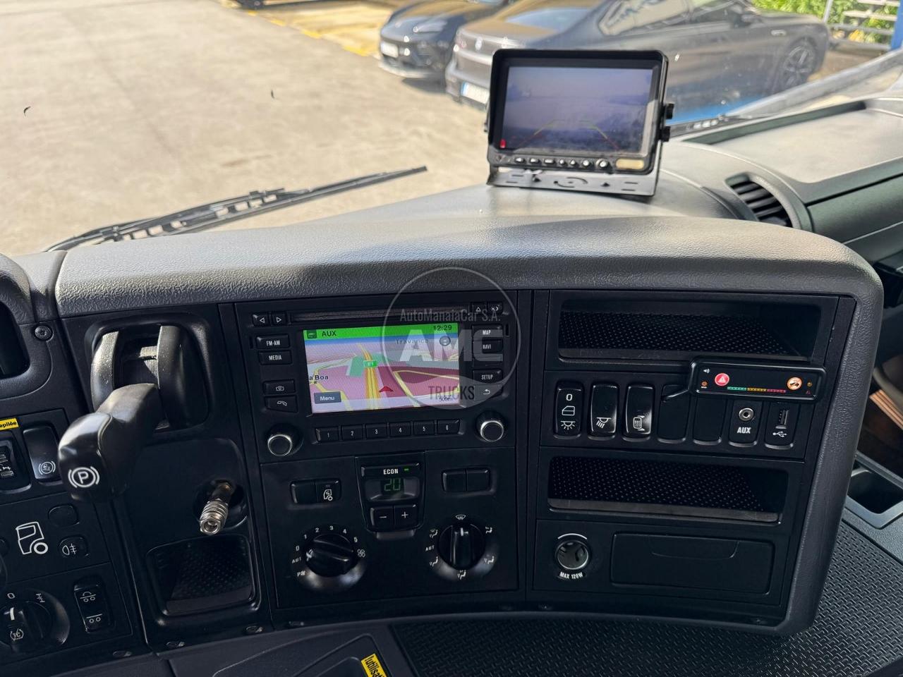 SCANIA P410 e6 8X2 ESTRADO + GRUA RETARDER 259.000KM