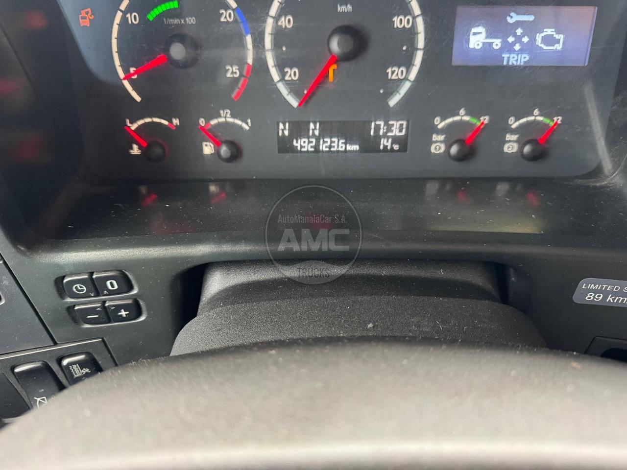 SCANIA R420 EURO5 6X2 RETARDER ABERTA COM GRUA