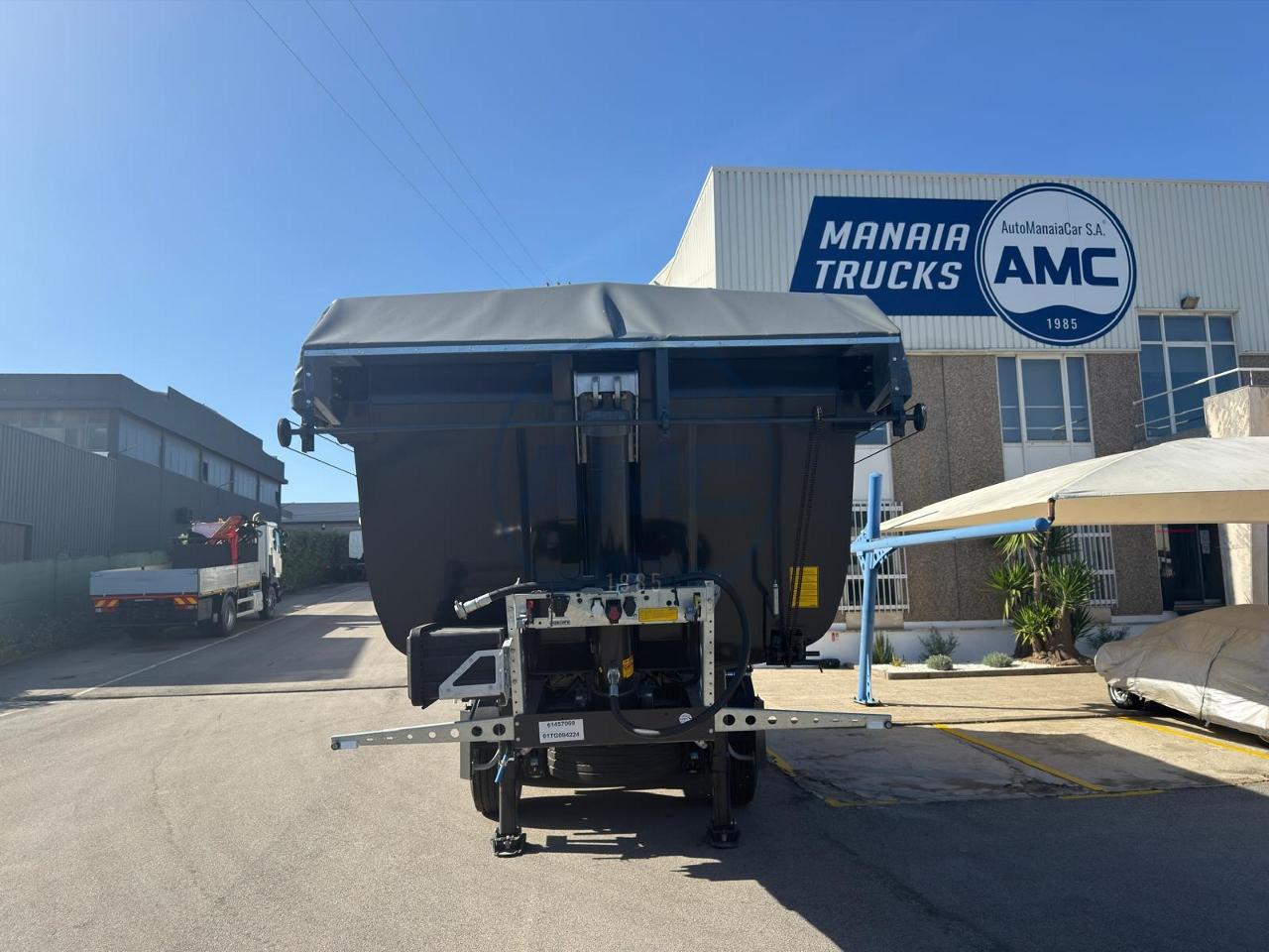 Schmitz Cargobull SKI 24 SL 7.2 Basculante Caixa Cónica 24,6 m³ 3 eixos NOVO