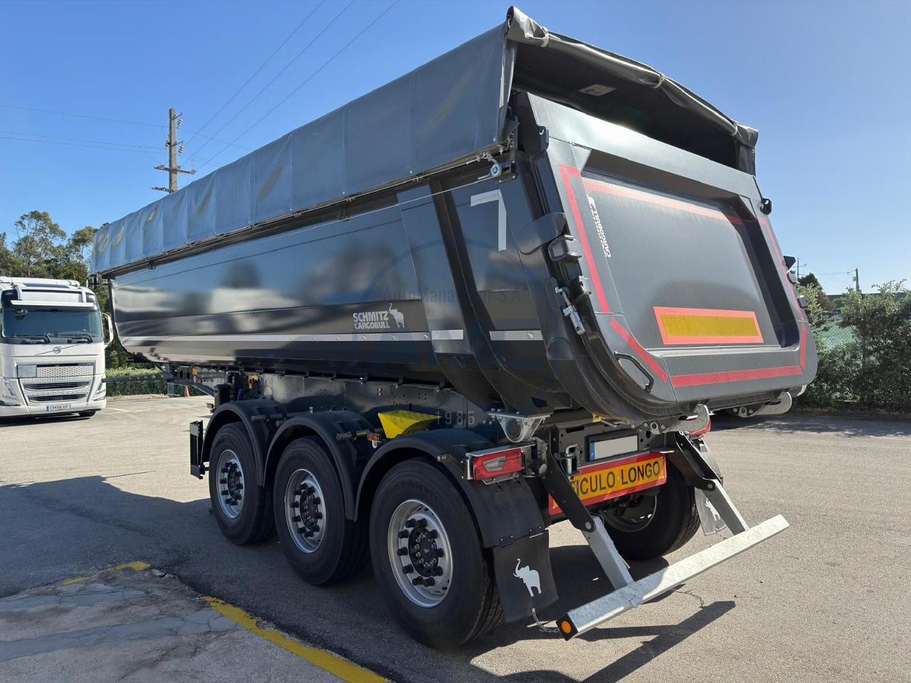 Schmitz Cargobull SKI 24 SL 7.2 Basculante Caixa Cónica 24,6 m³ 3 eixos NOVO