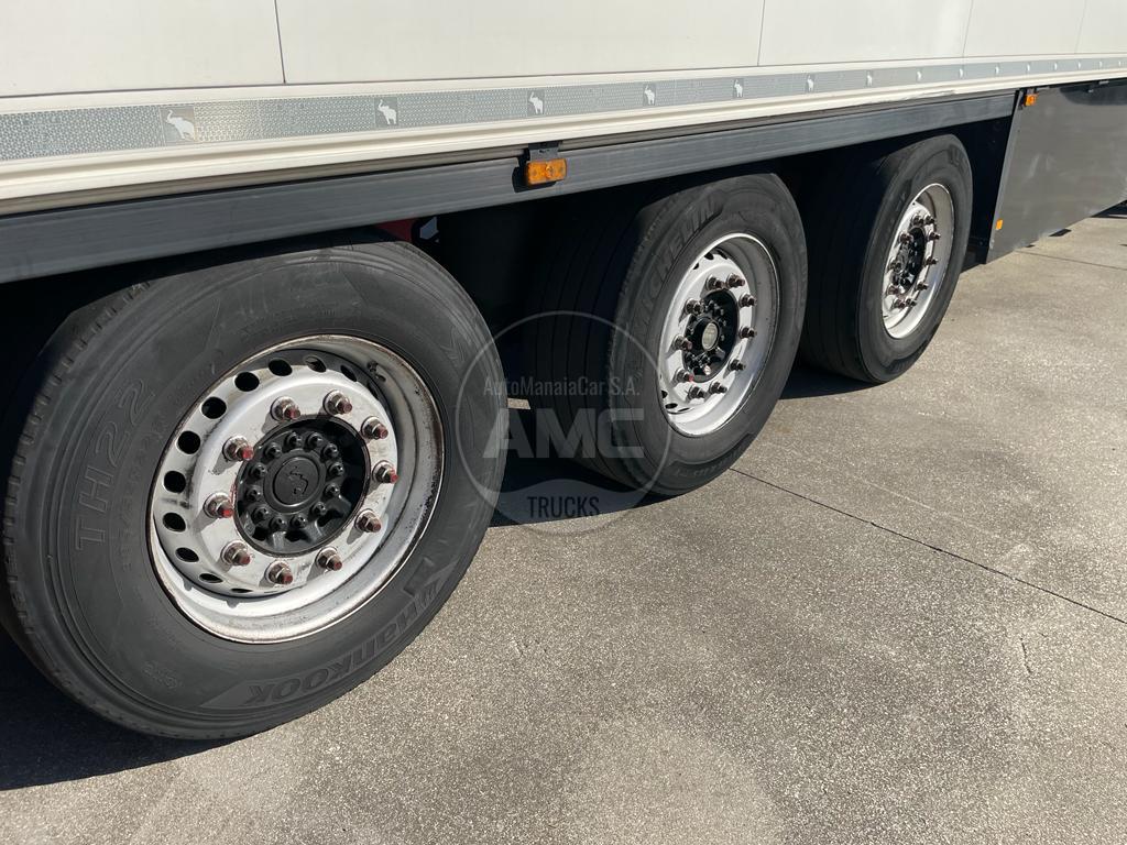 SEMI-REBOQUE SCHMITZ SCB-S3B 3 EIXOS 2016 ATP ATÉ 10/2028